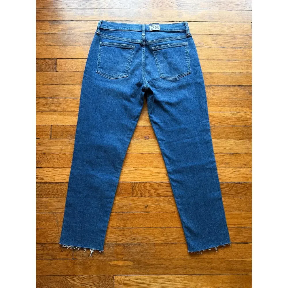 GAP ‘Girlfriend Mid Rise’ Jeans Womens sz 28/6R (NWT)